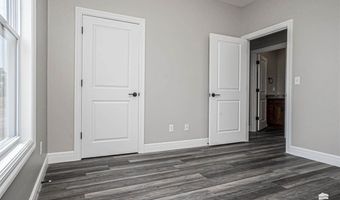 1803 NW 17th St, Abilene, KS 67410