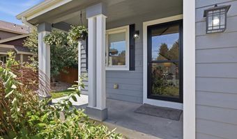 5816 PARKSIDE Dr, Cheyenne, WY 82009