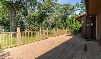 1801 Rachel Dr NE, Alexandria, MN 56308