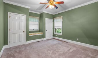1720 Wood Creek Cir, Athens, TN 37303