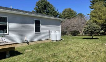 47 Little Brook Ln, Bristol, VT 05443