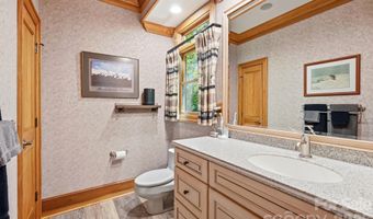 17532 Efird Rd, Albemarle, NC 28001