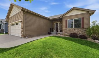 1402 S 7th St, Adel, IA 50003