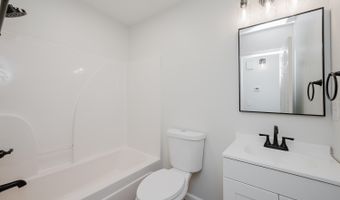 232 SILVERSTONE Ln, Alabaster, AL 35007