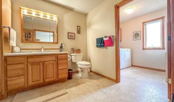 3015 Colorado Dr, Bismarck, ND 58503