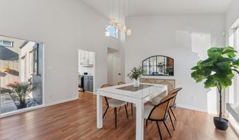 1034 Trellis Ln, Alameda, CA 94502