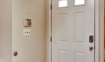 141 Eastwick Ct, Aberdeen, NJ 07747