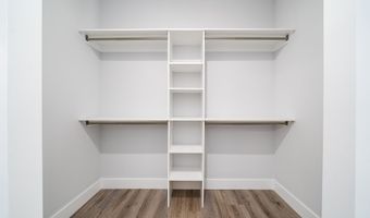 502 BROADWAY, Bayonne, NJ 07002
