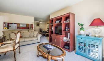 1385 Addington Ln, Ann Arbor, MI 48108