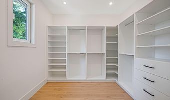 54 Landview Dr, Dix Hills, NY 11746