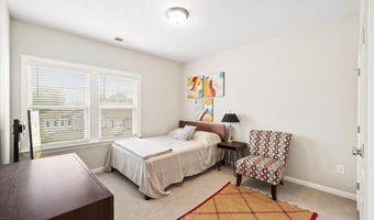 939 Haybeck Ln, Apex, NC 27523