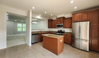 208 W HYDE St, Arlington Heights, IL 60005