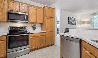 7173 SW MANOR Way A, Beaverton, OR 97078