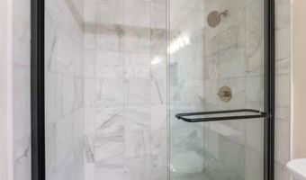 10242 Garden State Dr, Las Vegas, NV 89135