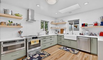 328 Fontana Pl NE, Albuquerque, NM 87108