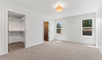625 KIRKLAND Ave, Algoma, WI 54201
