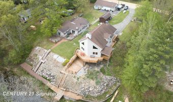 1724 Middle Point Dr, Alger, MI 48610