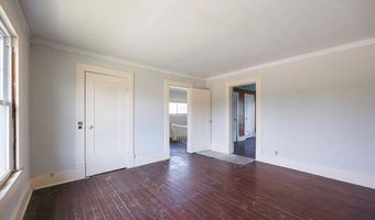 218 S Creek Ave, Bartlesville, OK 74003