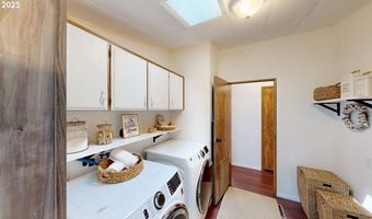 98825 PLEASANT HILL Dr 36, Brookings, OR 97415