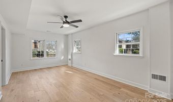 6706 Queensberry Dr, Charlotte, NC 28226