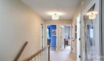 53 Braddock Way, Asheville, NC 28803