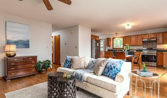 156 Sherwood Cir, Brattleboro, VT 05301