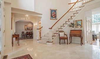 1487 Shelburne Ct, Allentown, PA 18104