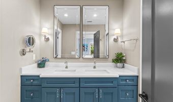 36 Ferry Ln, Barrington, RI 02806