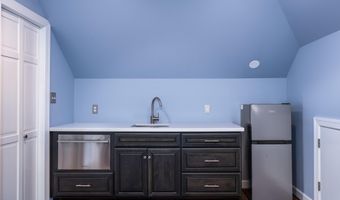 407 Maple Creek Ct, Apex, NC 27502