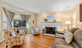 9 Summer Wind, Cromwell, CT 06416