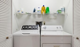 53 Northshore Dr, Burlington, VT 05408