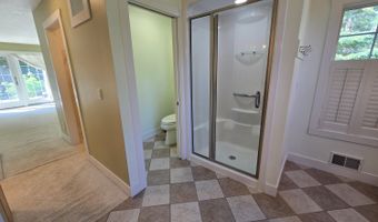 1225 Trowbridge Dr, Alpena, MI 49707