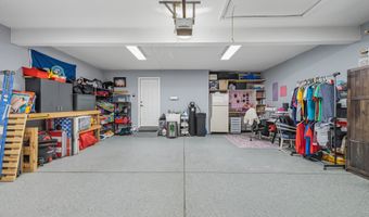 8448 Seattle Slew Ln, Indianapolis, IN 46217