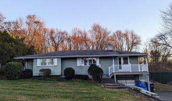 14 Stuart Dr, Danbury, CT 06811