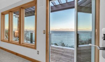 18 Belvidere Rd, Atlantic Highlands, NJ 07716