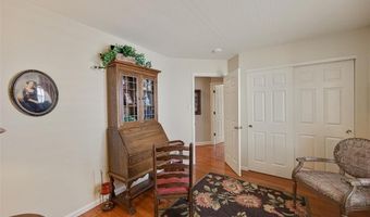 1112 Oak Borough Dr, Ballwin, MO 63021