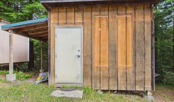 7090 Fickle Hill Rd, Arcata, CA 95521