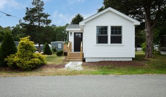 9 2nd St, Bourne, MA 02532
