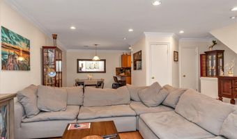 150 I U Willets Rd, Albertson, NY 11507