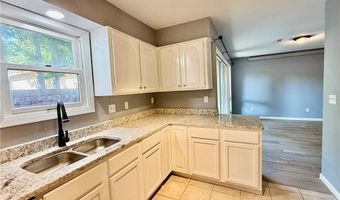 11 Mellor Ln, Bella Vista, AR 72715
