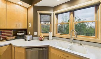 407 Indigo Cir 3, Cody, WY 82414