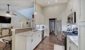 7372 Oakview Dr, Avon, IN 46123