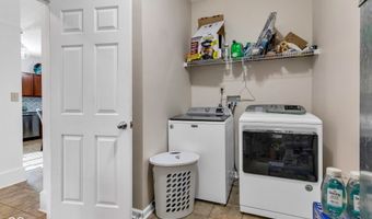 2349 Cole Wood Cir, Indianapolis, IN 46239