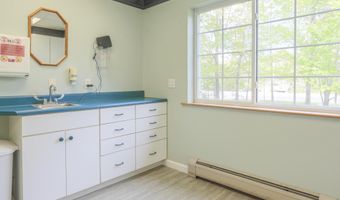 189 Northport Ave, Belfast, ME 04915