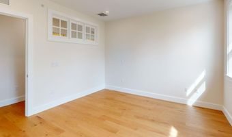 4 Longview Dr 403, Atkinson, NH 03811