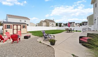 48 Farragut Ave, Barnegat, NJ 08005