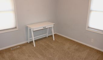 1323 Wisconsin Cir, Ames, IA 50014