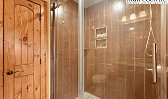 552 Penny Ln 2B, Banner Elk, NC 28604