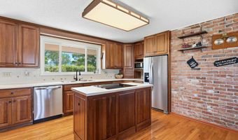 83 Magnolia St, Casper, WY 82604