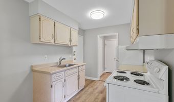 37 Enid St APT C, Bridgeport, CT 06606